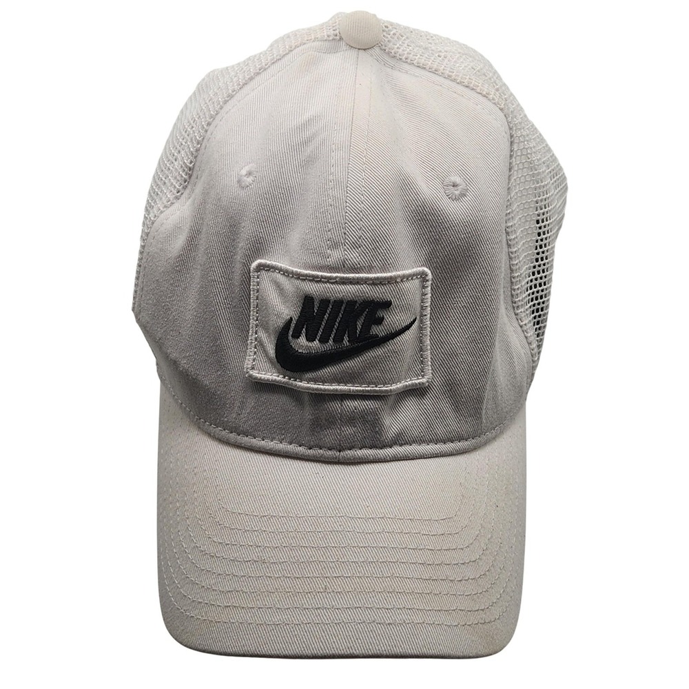 Nike‎ Hat Cap Snap Back Mens XL White Rise Trucker Mesh Swoosh Logo Sports